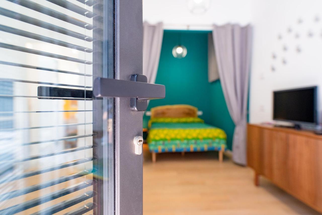 Magic Loft 29 By Happyhostorino Apartamento Exterior foto